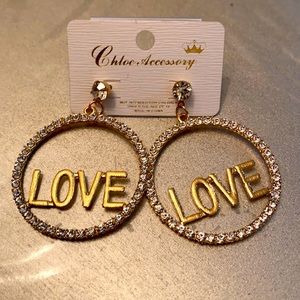 Hoop love earrings